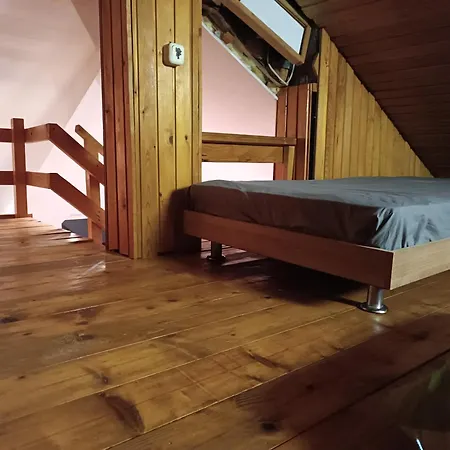 Mountain Babanovac アパート ヴラシチ